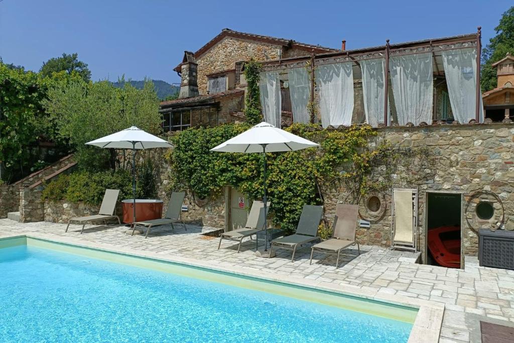 Villa Dani by MMega – Lucca